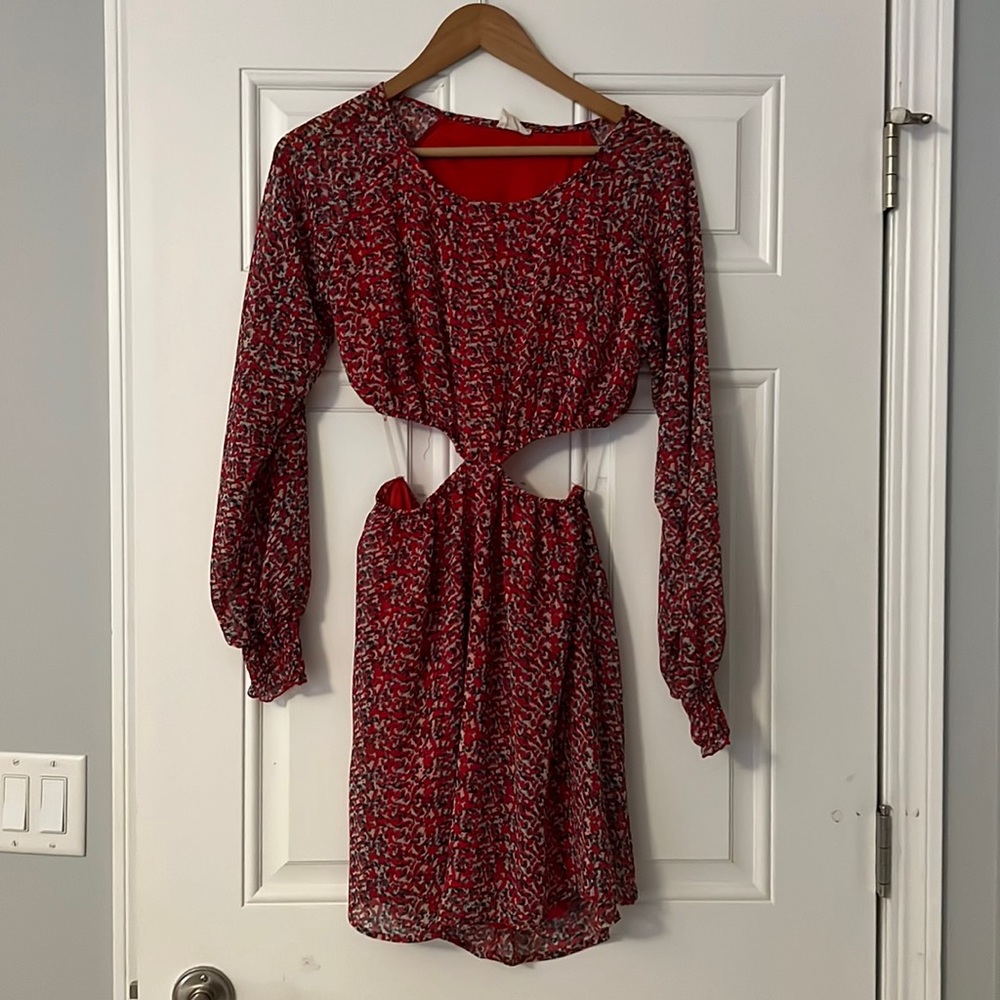 Backless dress